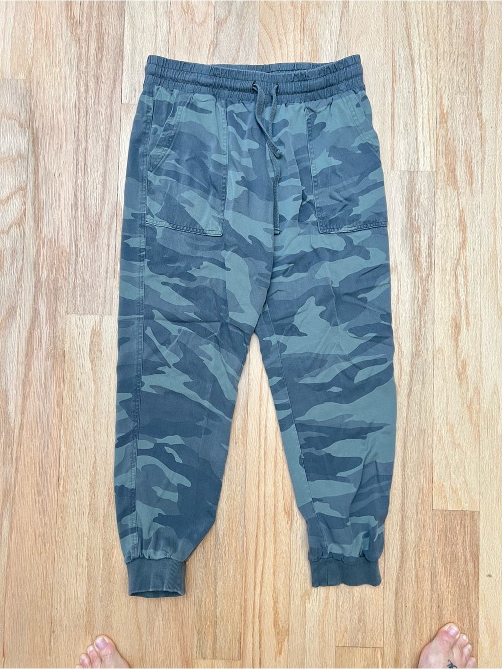 Splendid Green Camo Jogger Pants Sm